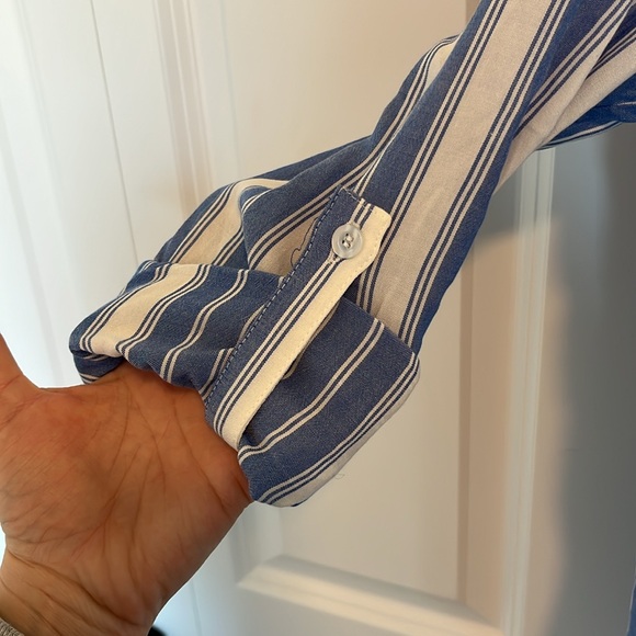 Kut From The Kloth Blue/ White Stripped Shirt Size Small - Picture 3 of 10